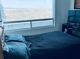 Cuarto con linda vista，位于Hércules的酒店