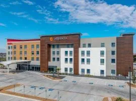 La Quinta Inn & Suites by Wyndham Eagle Pass