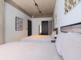 Zielo Rentals Palma ,Private balcony, Rooftop Walk to Zocalo