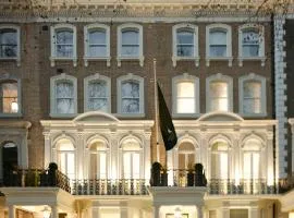 Claverley Court Apartments Knightsbridge