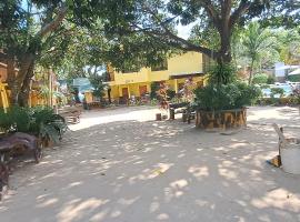 Sigayan Bay Beach Resort，位于莱雅的酒店