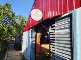 Natalie's Homestay Bed and Breakfast，位于爱妮岛的酒店