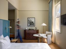 Owston Hotel，位于弗里曼特的酒店