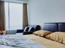 Apartemen Grand Kamala Lagoon by Fansroom