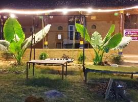 Narmada Home Stay，位于Kasrāwad的酒店