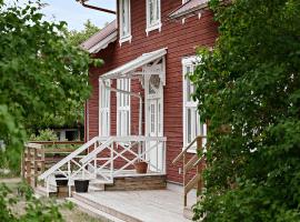 Charming Bed & Breakfast - Villa Högby，位于勒托普的酒店