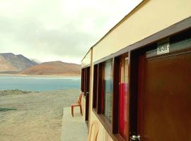 Pangong Mentsel Cottage，位于Lukung的酒店