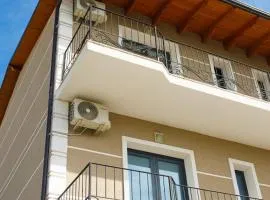 Sunny Breeze Hotel