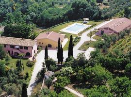 Agriturismo Marrucola，位于圣米尼亚托的酒店