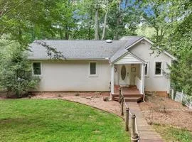 Reel Relaxed - Lakefront w/ Private Dock!
