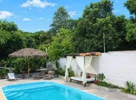 Chácara com piscina grande até 23 pessoas lazer garantido próximo a São Paulo