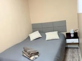 Avenue Rooms