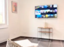 Cosy - Lumineux - Parking devant - Fibre