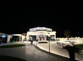 Abucho HillTop Holiday Homes，位于Daftah的酒店