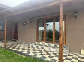 Estación Tachyon Timalu, Cuadruple "Mi Açe", baño en suite