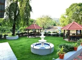 Hotel Akshada & Guest House