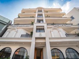Aura Inn & Suites，位于迈索尔的酒店