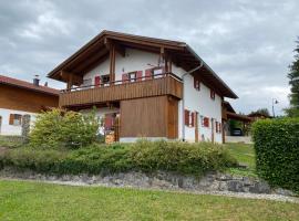 Feriendorf Via Claudia Haus Heimatliebe，位于莱希布鲁克的酒店
