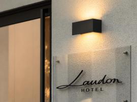 Hotel Laudon，位于乌日霍罗德的酒店