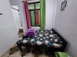 Hotel Himalayan dews，位于Ukhimath的酒店