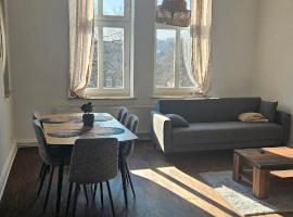 Die Schöne Wohnung am Stade Bahnof，位于施塔德的酒店