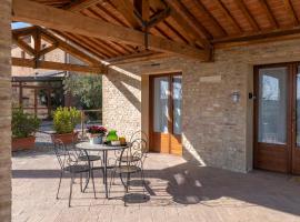 Podere Casana Agriturismo，位于蒙特罗尼德阿尔比亚的酒店