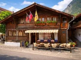 Modern 2BR Loft in Historic Swiss Chalet 200m from Interlaken West