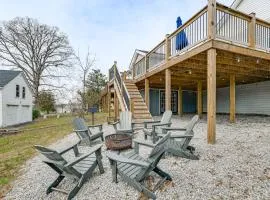 Lake Days & Fireside Nights! Updated Burnside Home