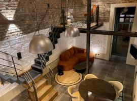 Loft Ferienhaus Vineta mit traumhafem 1500qm Garten，位于巴特诺因阿尔-阿尔韦勒的酒店