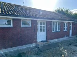 Lovely Holiday Home Near Child-Friendly Beach