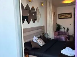 Noida Stay with Yamuna View