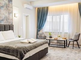 Cozy Luxury Suites and Studios ApartHotel in Iasi，位于雅西的酒店