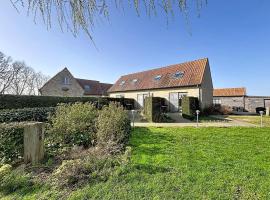 Entre champs et mer - spacious countryhouse，位于弗尔内的酒店