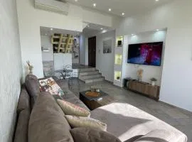 Duplex at Solemar resort, totally renovated, pools, tennis, basketball, football
