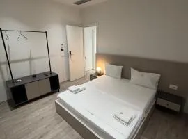 Leon Hotel