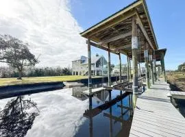 Waterfront escape at Jourdan River - Dock Haus