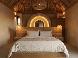 Mayto Astrological Park，位于Maito的酒店