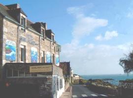 Port-Jacquet，位于圣卡勒吉勒多的酒店