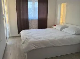 White Horizon Apartment