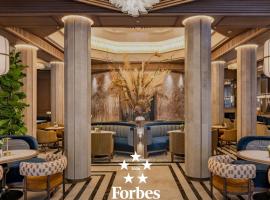 BLESS Hotel Madrid - The Leading Hotels of the World，位于马德里的酒店