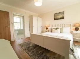 Foundry Farm House - 4 bedrooms