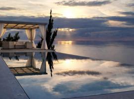 Okeanos Vine Luxury Villa，位于雅莎尼奥的酒店