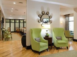 希克利希尔顿恒庭酒店，位于希科里的酒店