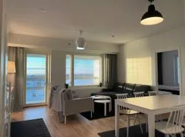 Seaview, 5 Min to Metro and Major Shopping Center