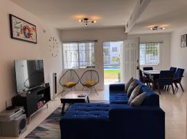 condominio, 5 albercas, 3 camas, 3 estacionamientos，位于尧特佩克的酒店