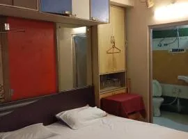 Stay on Ganges near Dakshineswar