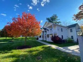 Golden Gables Inn Dazzler Select by Wyndham