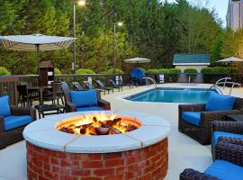 阿什维尔-I-26汉普顿旅馆及套房酒店，位于弗莱彻的酒店