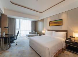 The QUBE Hotel Jingzhou，位于Caoshi的酒店