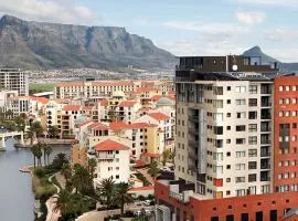 Manhattan Luxury Suite by Ezey Tours